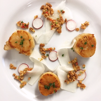 Scallops with Hazelnuts